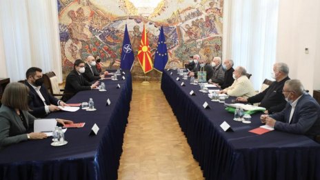 Външно реагира на срещата Пендаровски - ОМО "Илинден"