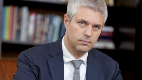 Кметът иска ново разглеждане на дълга за изграждане на бункер за линеен ускорител