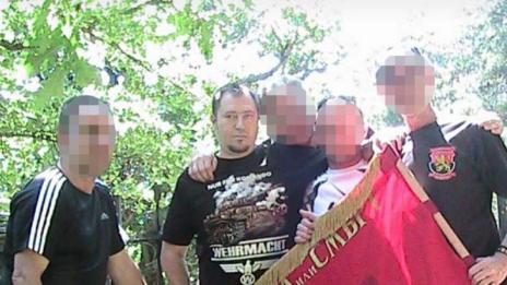 Пореден кадър на патриотите лъсна с нацистки дрехи