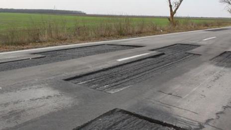 Ремонтират пътя Кардам – Ген. Тошево, без трасето в селото