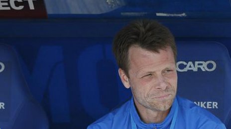 Елин Топузаков остава треньор на Левски до края на сезона