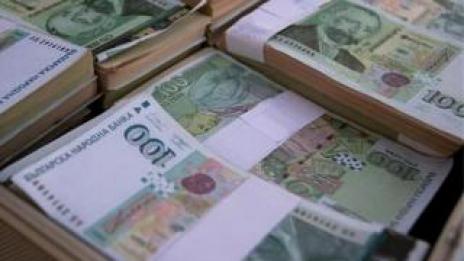 Брутният външен дълг на България продължава да намалява