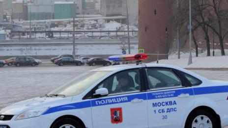 Пияна рускиня удари полицай и разби патрулка