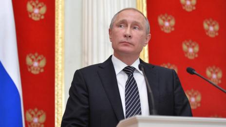 Путин пристигна в Крим за оперативно съвещение