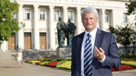 Философия, религия и политика - във "Видимо и невидимо"