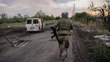 Русия и Украйна с взаимни обвинения за нарушения на примирието за Великден