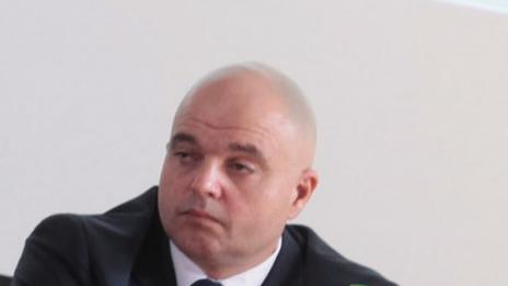 Барета си поиска подкуп, за да върне открадната кола