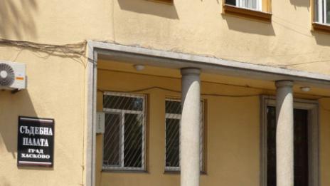 Прокуратурата иска арест за 17-годишна холандка за тероризъм