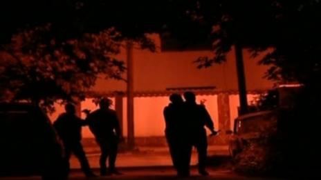 Младеж в болница след бой с роми, защитил гадже