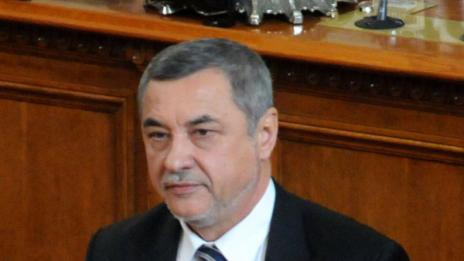Няма факт на напускане на групата от страна на Енчев!