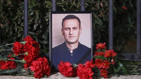 Майката на Навални получи тялото му