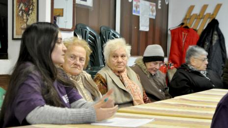 Пенсионерка посвети стихотворение на  ало измамите