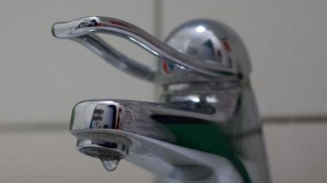 Перничани излизат на протест заради водния режим  