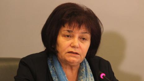 Учителската заплата ще стане 1500 лева