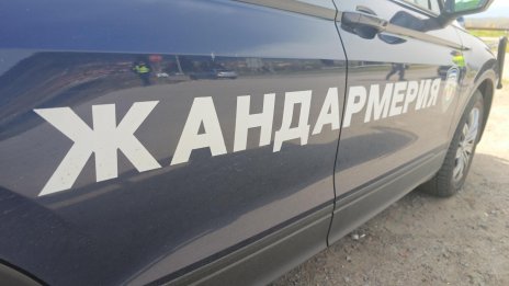 През летния туристически сезон служители на Жандармерията - с наряди на летището във Варна