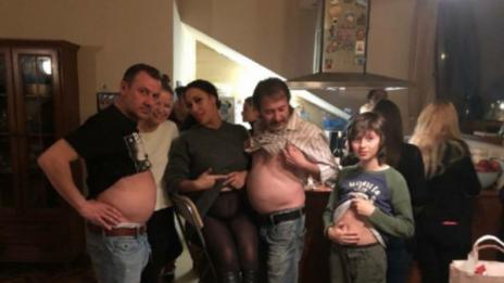 Мария Илиева с опит за шеговит кадър