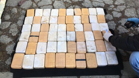 Заловиха българин във Франция с рекордно количество кокаин