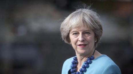 Вотът по Brexit приключи с призив към Мей да предоговори условията