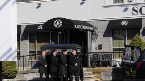 Не мафията „пратила“ 6 курушума на боса Франко Бой, а болен от любов 