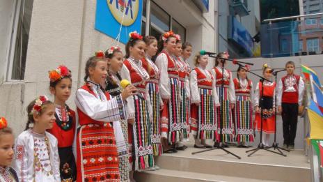 С цветно начало талантите от ОДК – Варна, търкулнаха нова творческа година