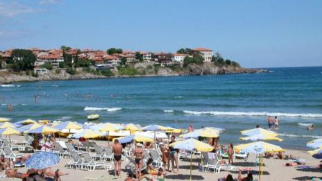 Плажовете остават без охрана