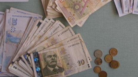 Търговци продават цигари на ученици, КЗП ги глоби