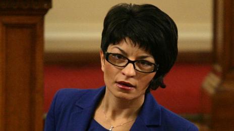 Десислава Атанасова изригна заради Митьо Очите и Цветан Василев