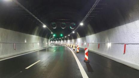 Затвориха тунела на главен път Е-79 край село Железница  