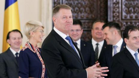 Румъния гласува за президент, Йоханис фаворит  