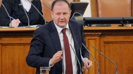 Президентът - ястреб, министрите и те вид пернати