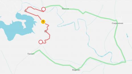 Тир блокира пътя Шумен – Карнобат край Камчия