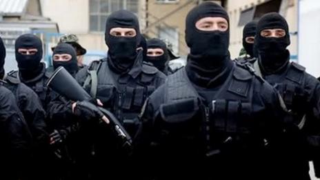 Разбиха група, занимавала се с данъчни престъпления