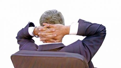 Заплатите на управляващите оперативните програми стигали до 7 000 лева