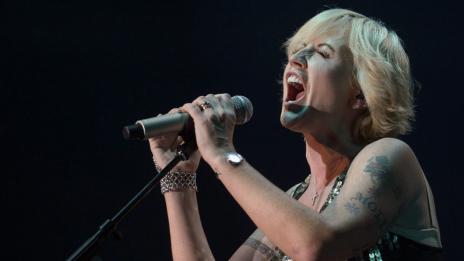 Смъртта на Долорес от The Cranberries била необяснима, но не подозрителна