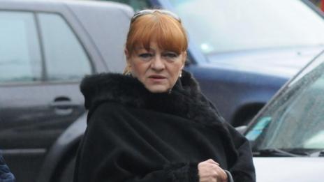 Ало измамници ужилиха и Богдана Карадочева