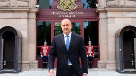 Румен Радев: Връщането на статуквото на бял кон не се състоя