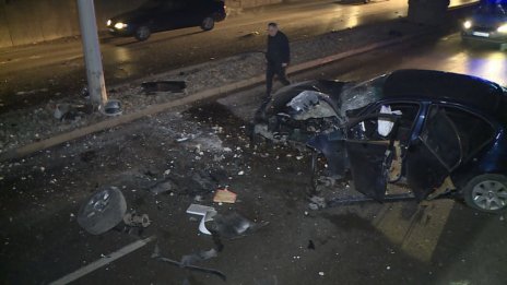 Черен лед предизвика зрелищна катастрофа в Русе