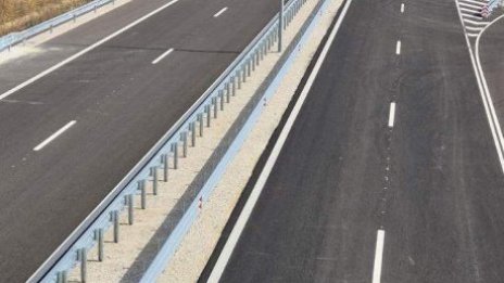 Ограничават аварийната лента на &bdquo;Хемус&ldquo; в посока Варна