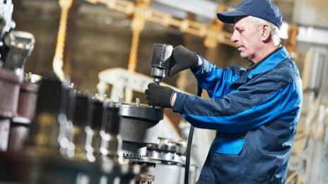 Държавата отпуска средства за работещи на повече от 50 км от местоживеенето им