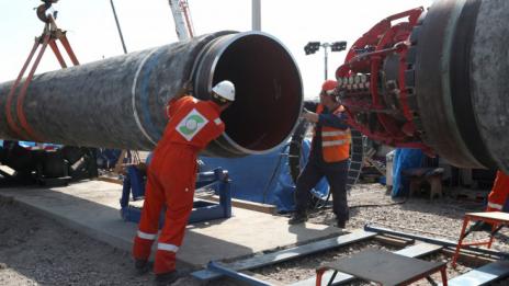 Газпром плаща на Украйна 2,9 милиарда долара