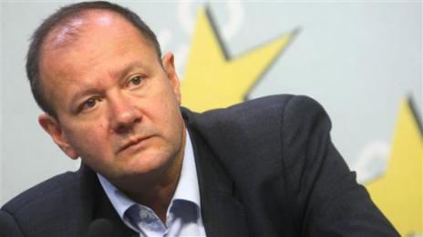Миков с упрек: Промените на Нинова ще разделят БСП  