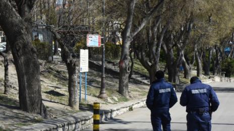 24 акта на нарушили противоепидемичните мерките съставиха днес във Варна