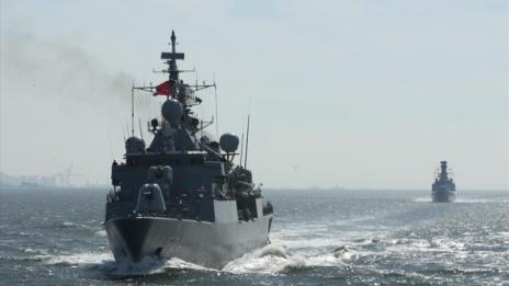 Турция пъчи мускули в Средиземно море