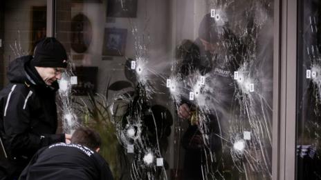Датската полиция щурмува интернет кафе