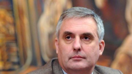 От бюджета зависят коледните добавки, увери Калфин