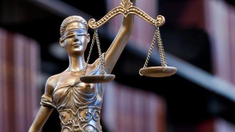 Предадоха на съд мъж за укрити данъци в особено големи размери