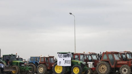 Недоволството продължава: Очакват се нови блокади по границата с Гърция