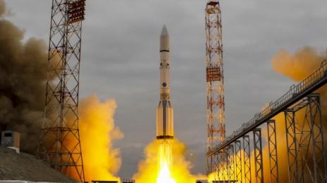 "ЕкзоМарс" с първа снимка на Червената планета  