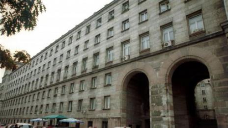 През май безработицата продължава да намалява до 7.1 на сто