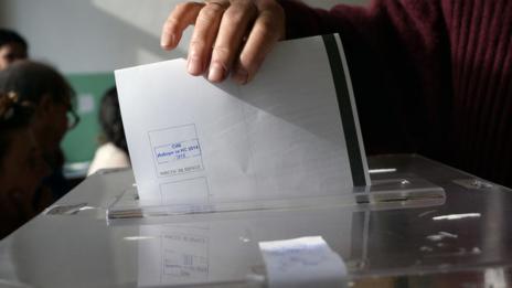 На избори днес - в парламента влизат 7 партии